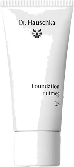 Dr. Hauschka Foundation 05 Nutmeg