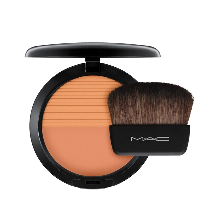 MAC Studio Waterweight Dark Deep