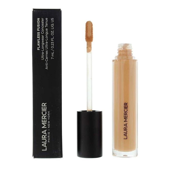 Laura Mercier Flawless Fusion 4W Medium with Warm Undertones