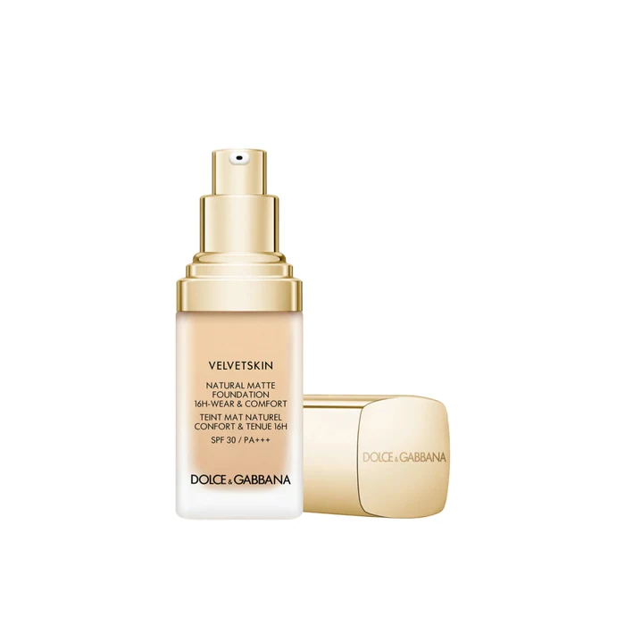 Dolce & Gabbana Velvetskin 210
