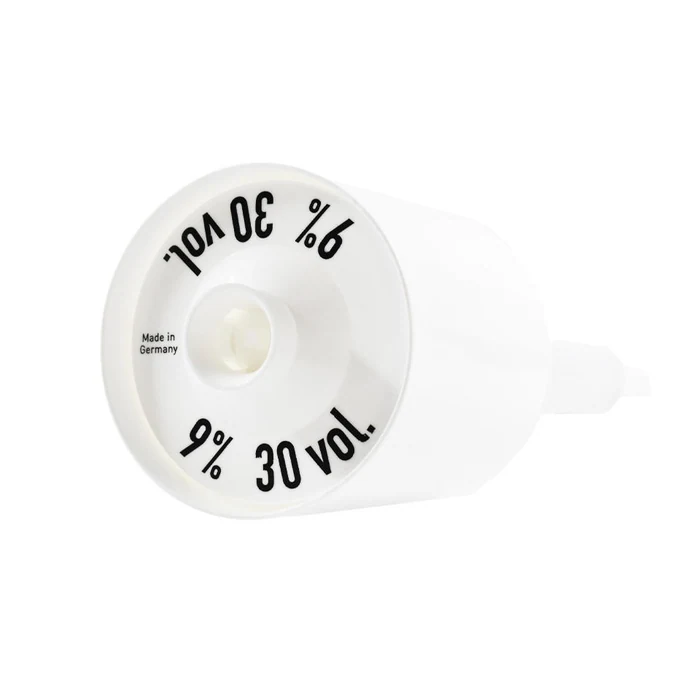 Goldwell Topchic Depot 9% 30 vol Pump Dispenser
