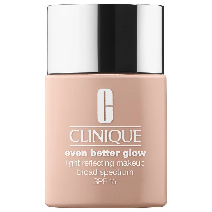 Clinique Even Better Glow CN 20 Fair