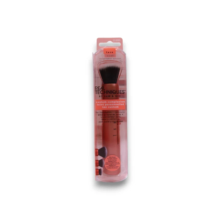 Real Techniques Foundation Brush