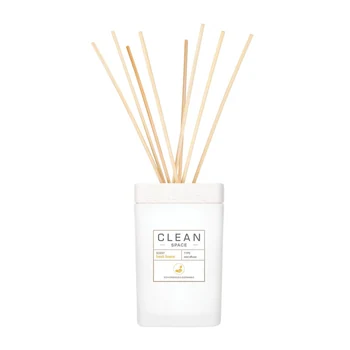 Clean Space Fresh Linens