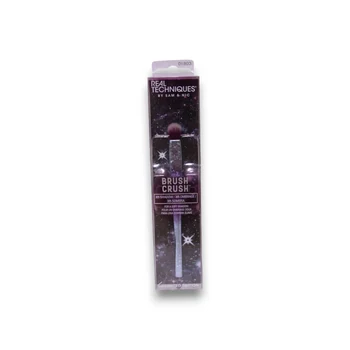 Real Techniques Crush No. 305 Eyeshadow Brush