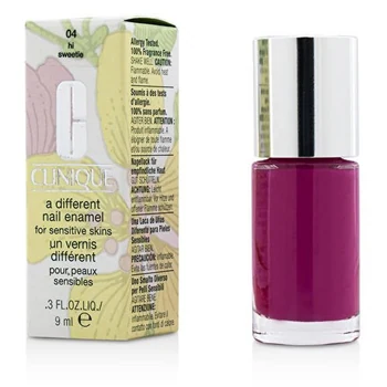 Clinique A Different Nail Enamel 04 Hi Sweetie Base & Top Coat