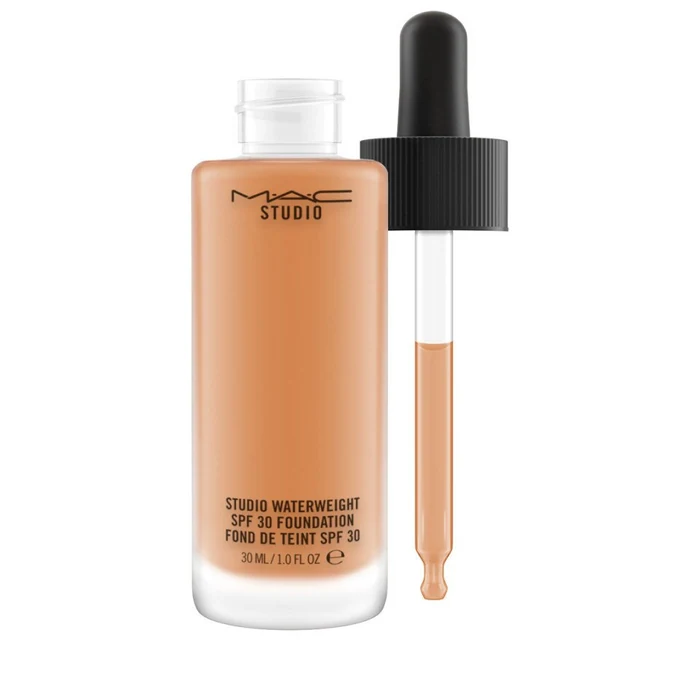 MAC Studio Waterweight NC50