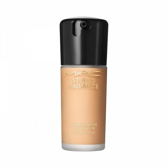 MAC Studio Radiance NC35