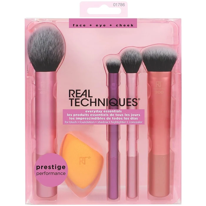 Real Techniques Everyday Essentials Kit set