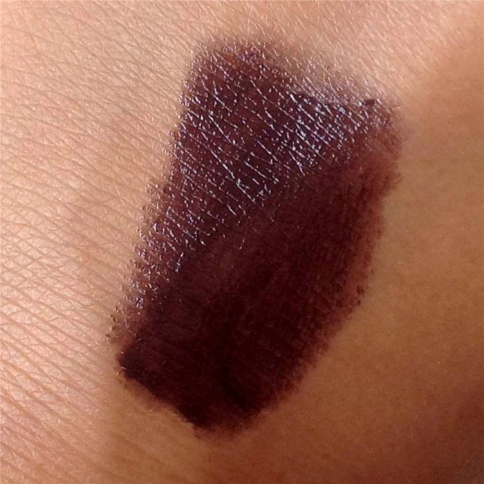 Makeup Revolution Amazing Atomic Make Me Tonight