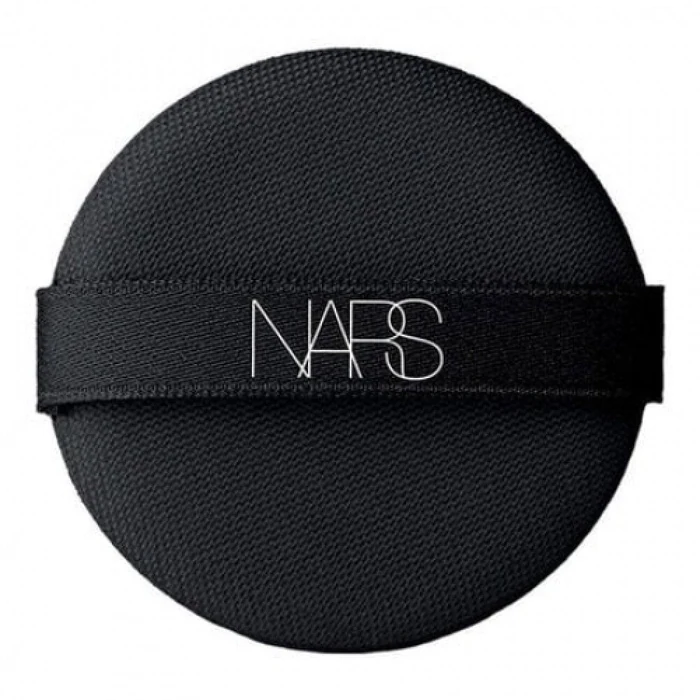 Nars Aqua Glow Cushion