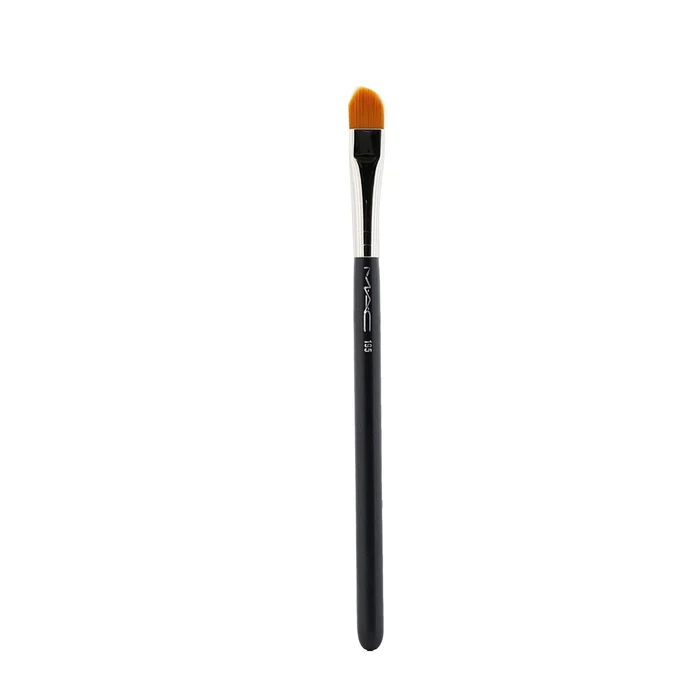 MAC 195 Concealer